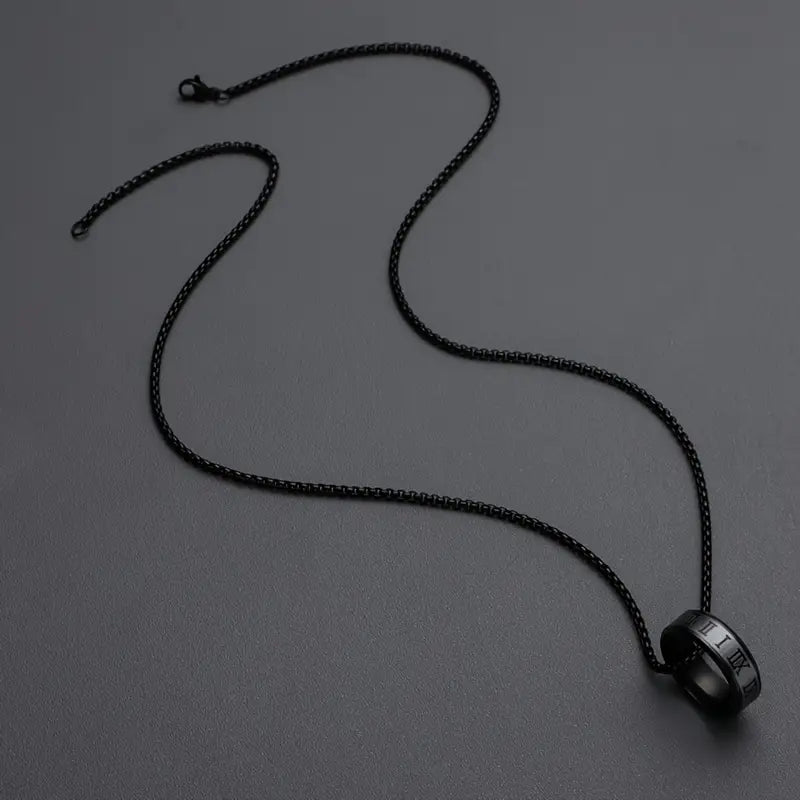 Collier pendentif, pierre de naissance synthétique d'avril
